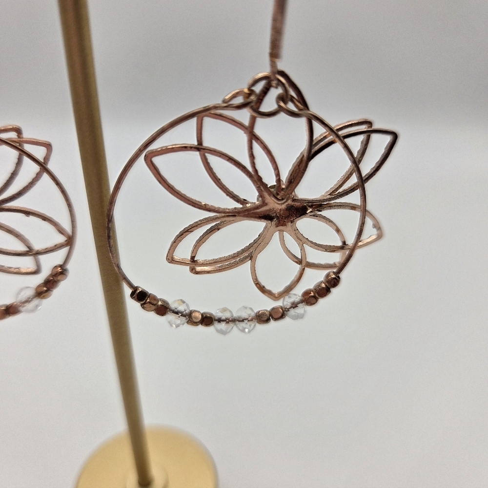Adornia Rose Gold Wire Flower Circle Rhinestone Crystal Beads Dangle Earrings - Picture 8 of 8